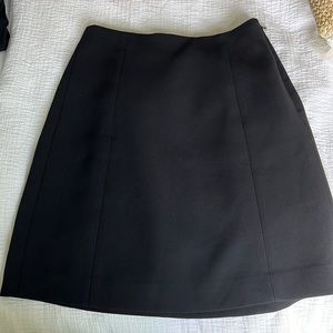 Aritzia black babaton skirt - barely worn